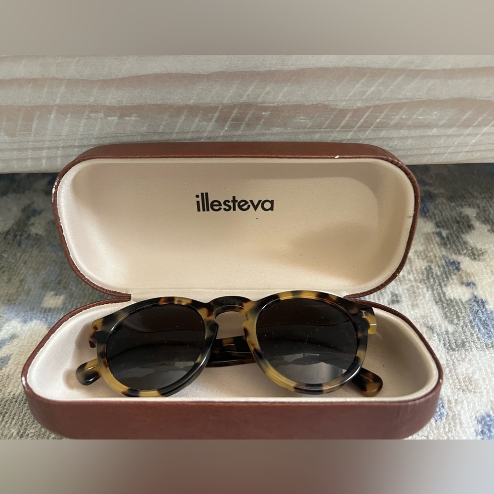 Illesteva sunglasses